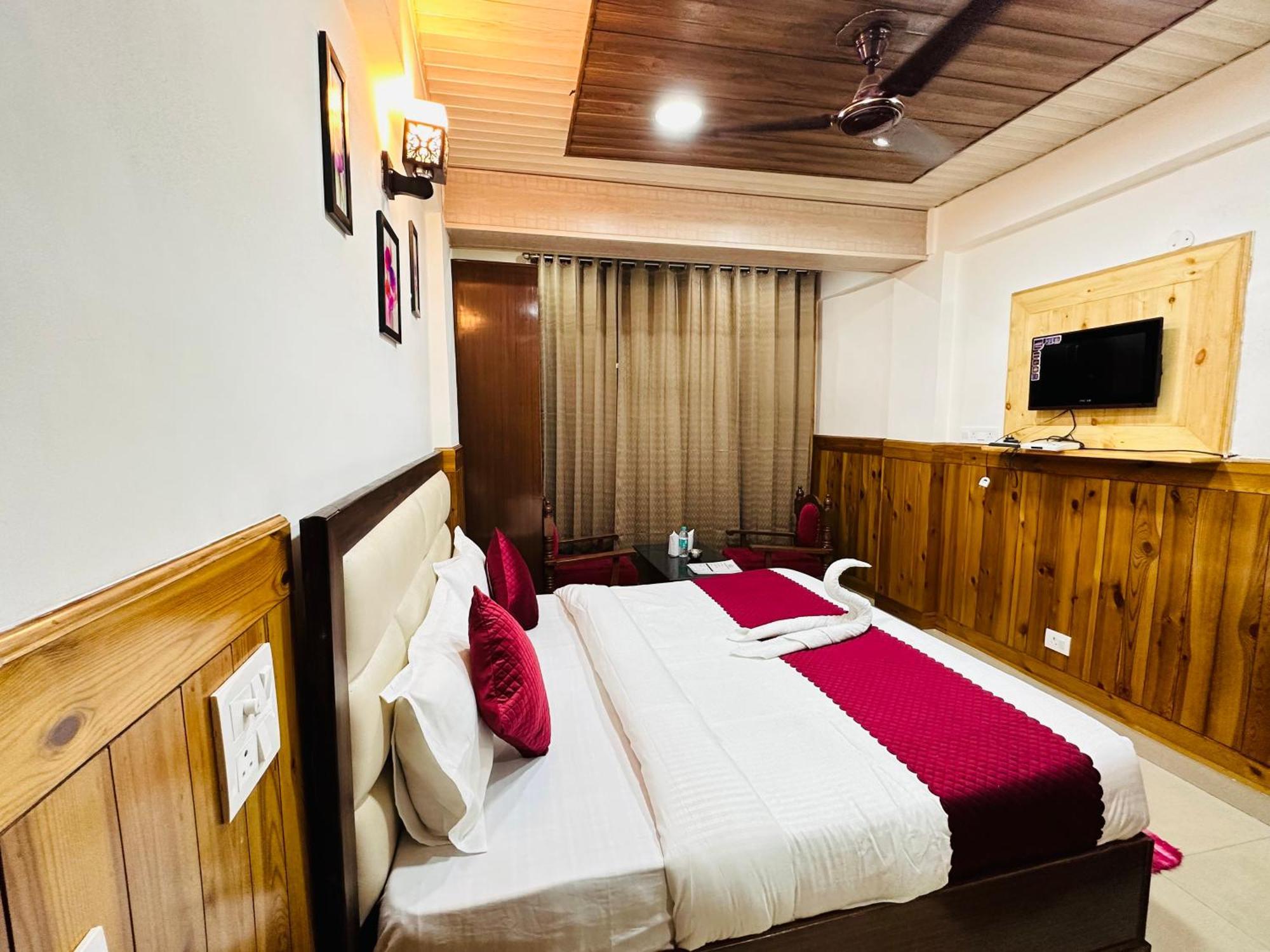 Hotel Avalanche Shimla Ngoại thất bức ảnh