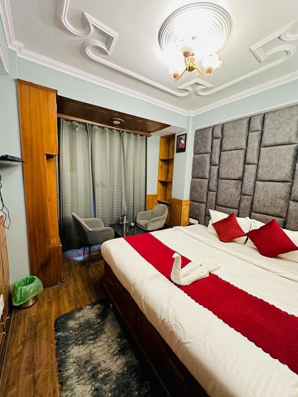 Hotel Avalanche Shimla Ngoại thất bức ảnh