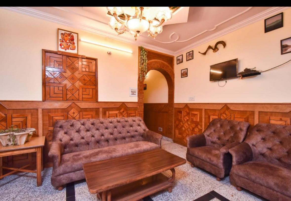 Hotel Avalanche Shimla Ngoại thất bức ảnh