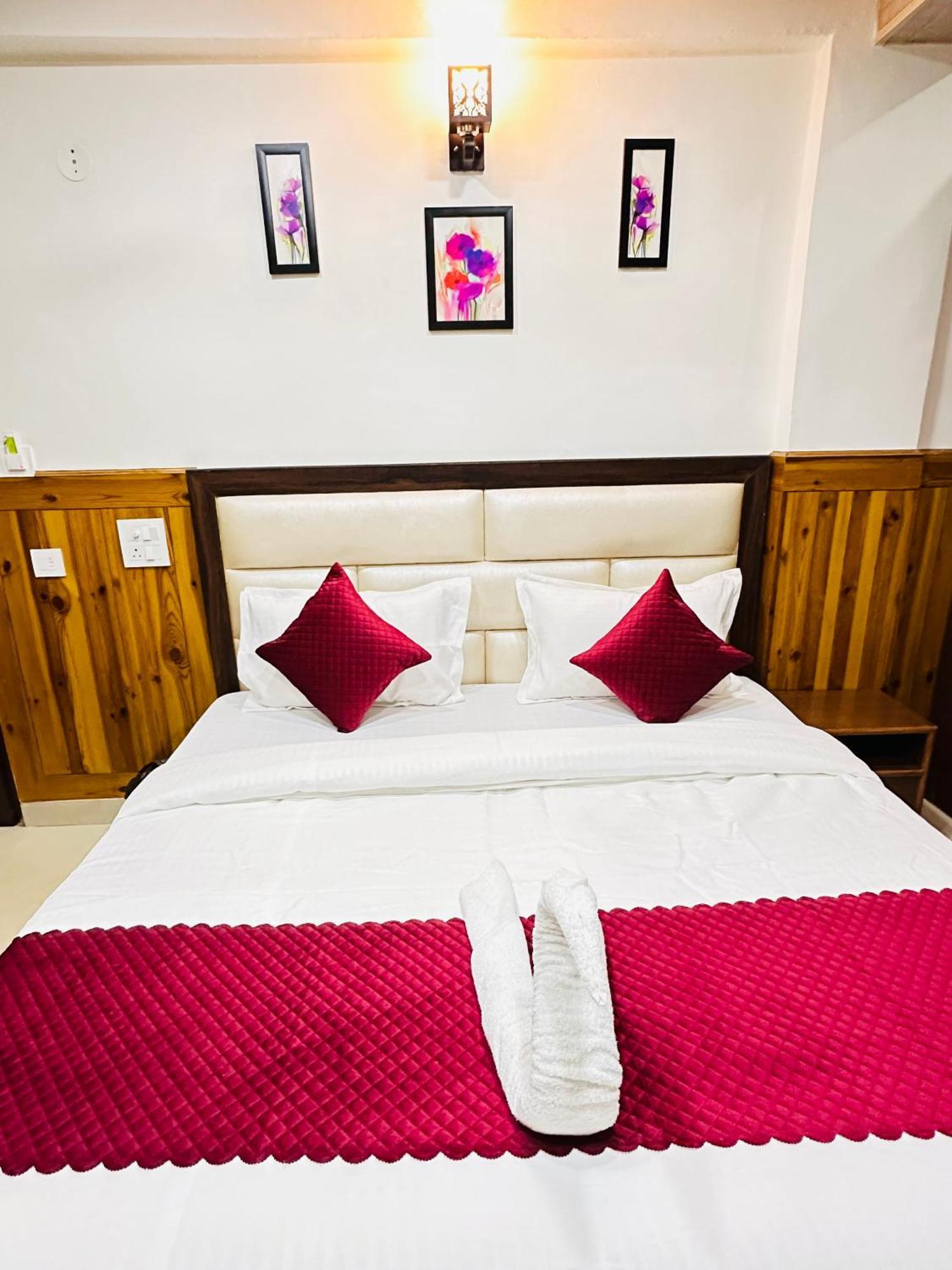 Hotel Avalanche Shimla Ngoại thất bức ảnh