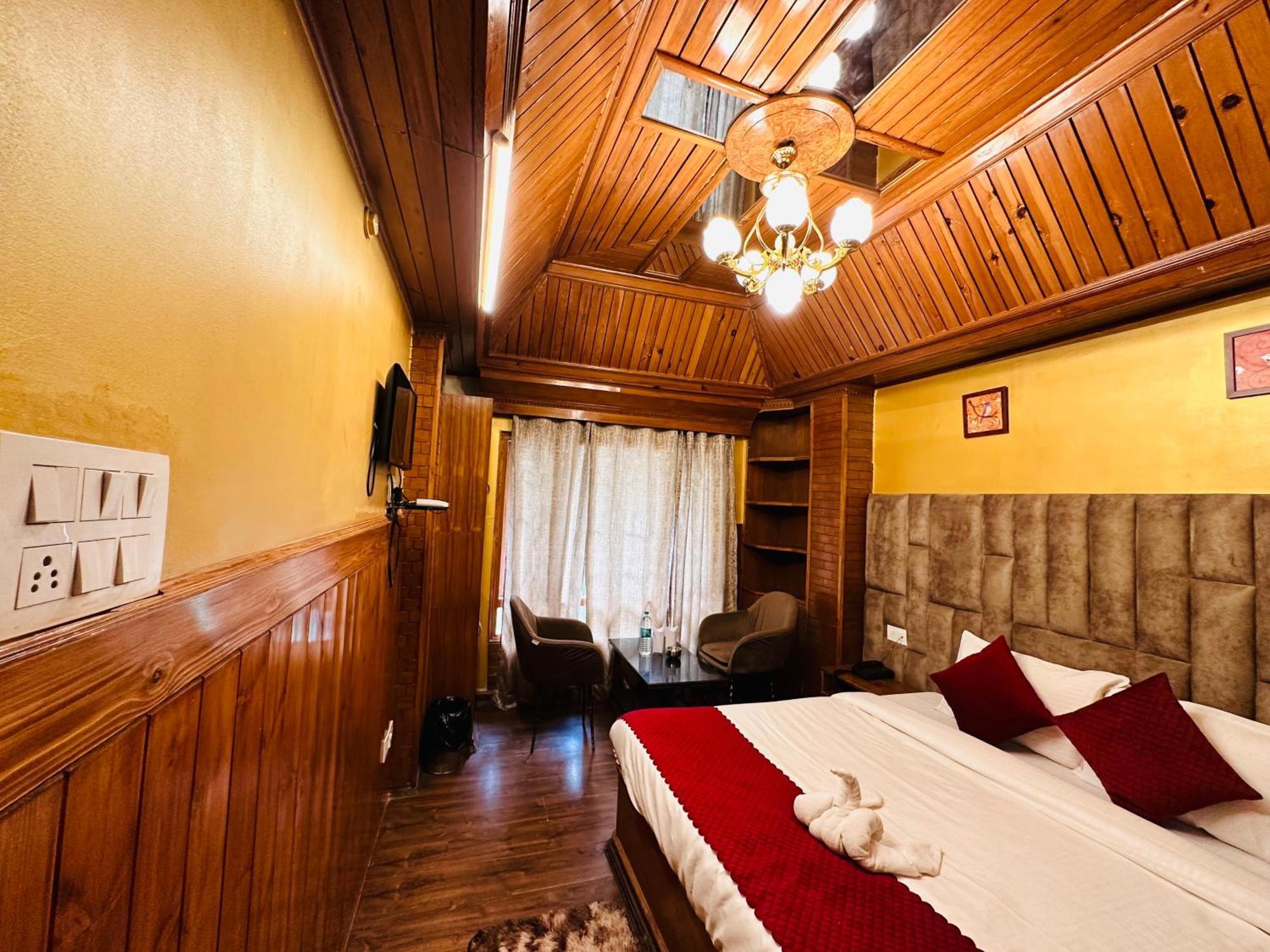 Hotel Avalanche Shimla Ngoại thất bức ảnh